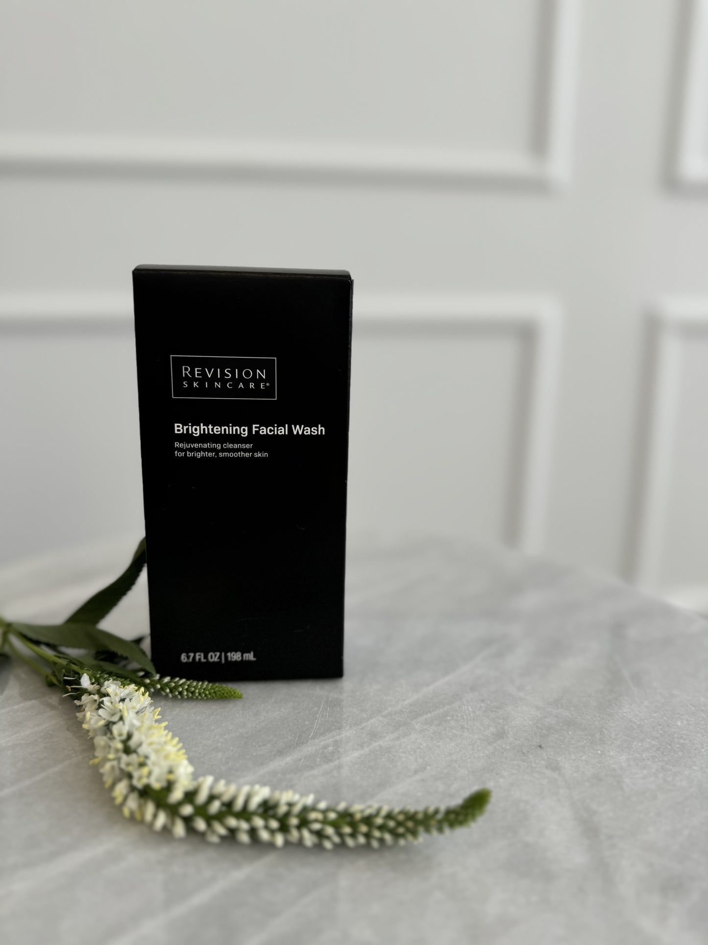 Revision Brightening Facial Wash